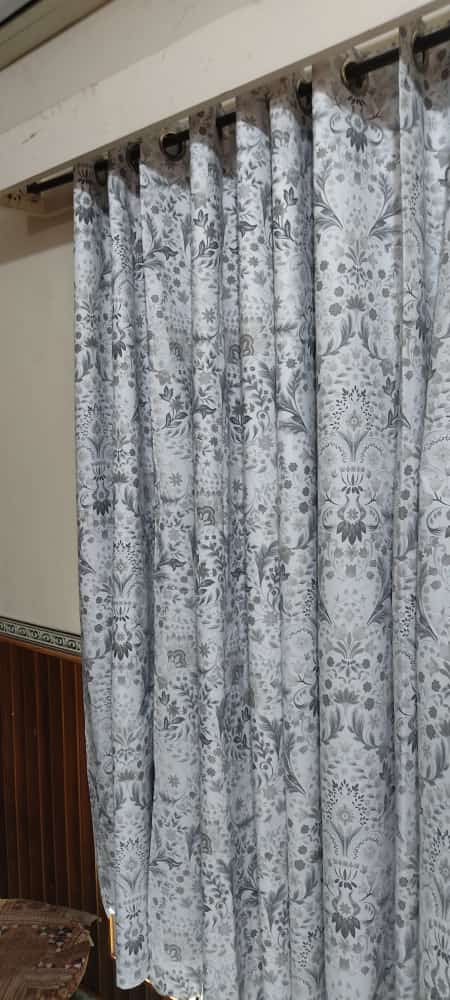 Trendy Cotton Classic White & Grey Printed Curtain