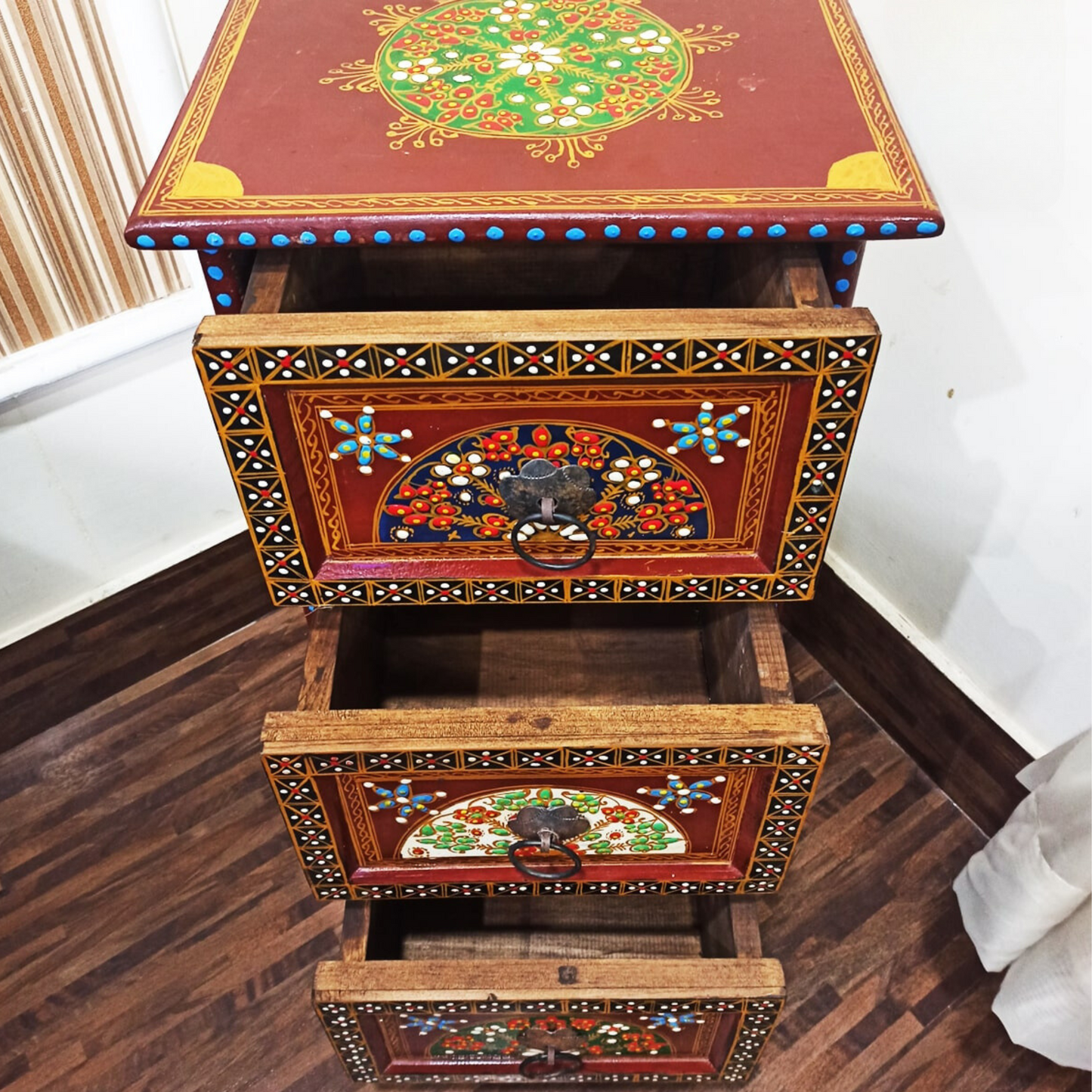 Wooden Chester 3 Drawer Traditional