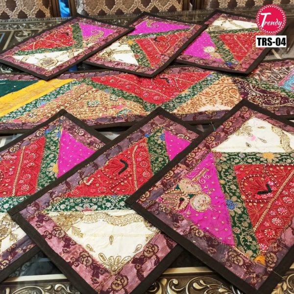 Sindhi Hand Embroidery Runner Set And Place Mat Set - Trendy Pakistan