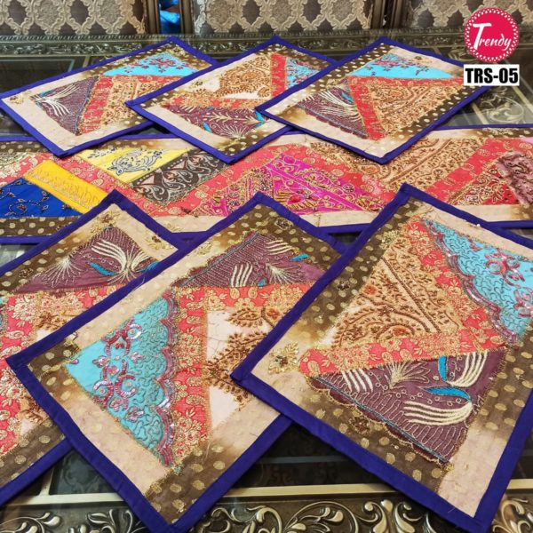 Sindhi Hand Embroidery Runner Set And Place Mat Set TRS-005 - Trendy Pakistan