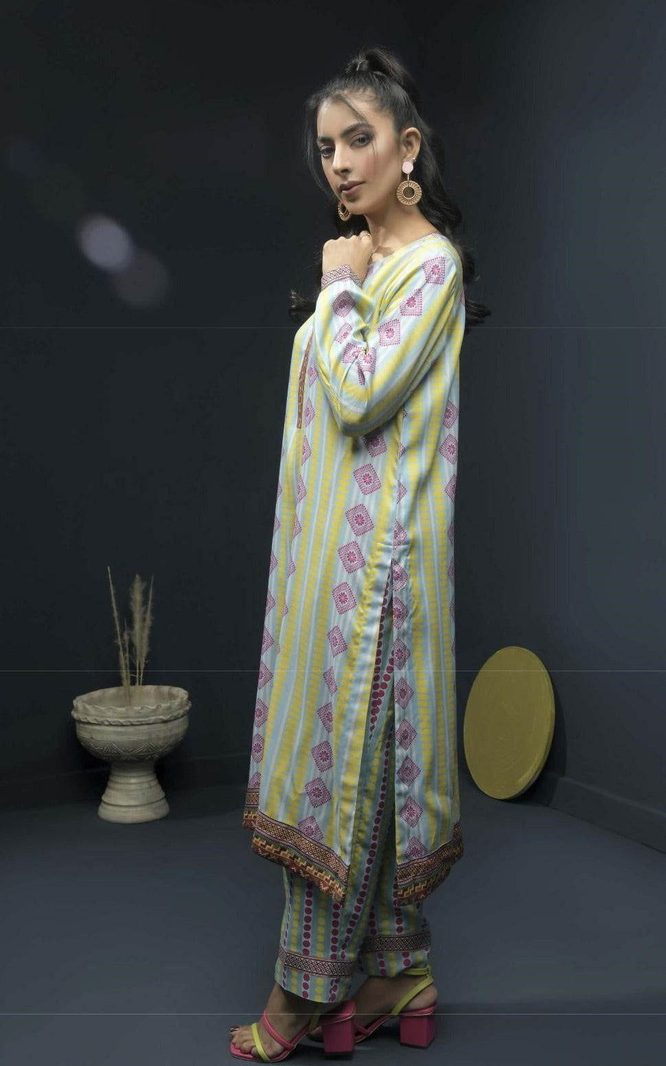 Un-stitched Digital Print Suit