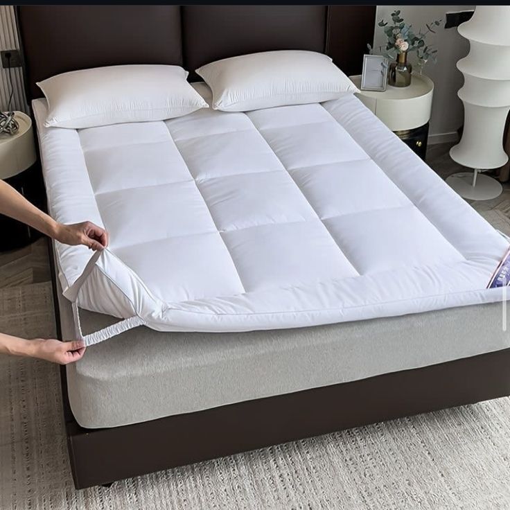 Luxury Extra Thick Mattress Topper with Air-Max Cooling Technology - Trendy Pakistan