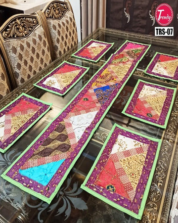 Sindhi Embroidery Runner Set And Place Mat Set - Trendy Pakistan