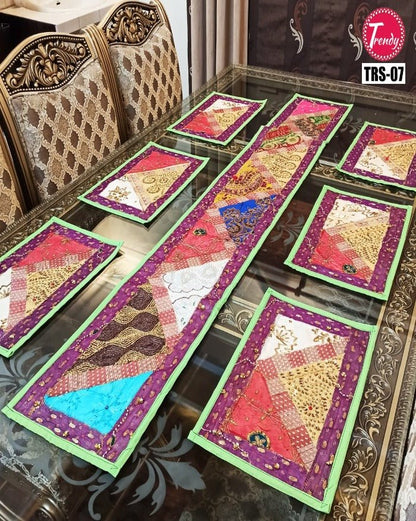Sindhi Embroidery Runner Set And Place Mat Set - Trendy Pakistan