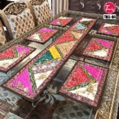 Sindhi Hand Embroidery Runner Set And Place Mat Set - Trendy Pakistan